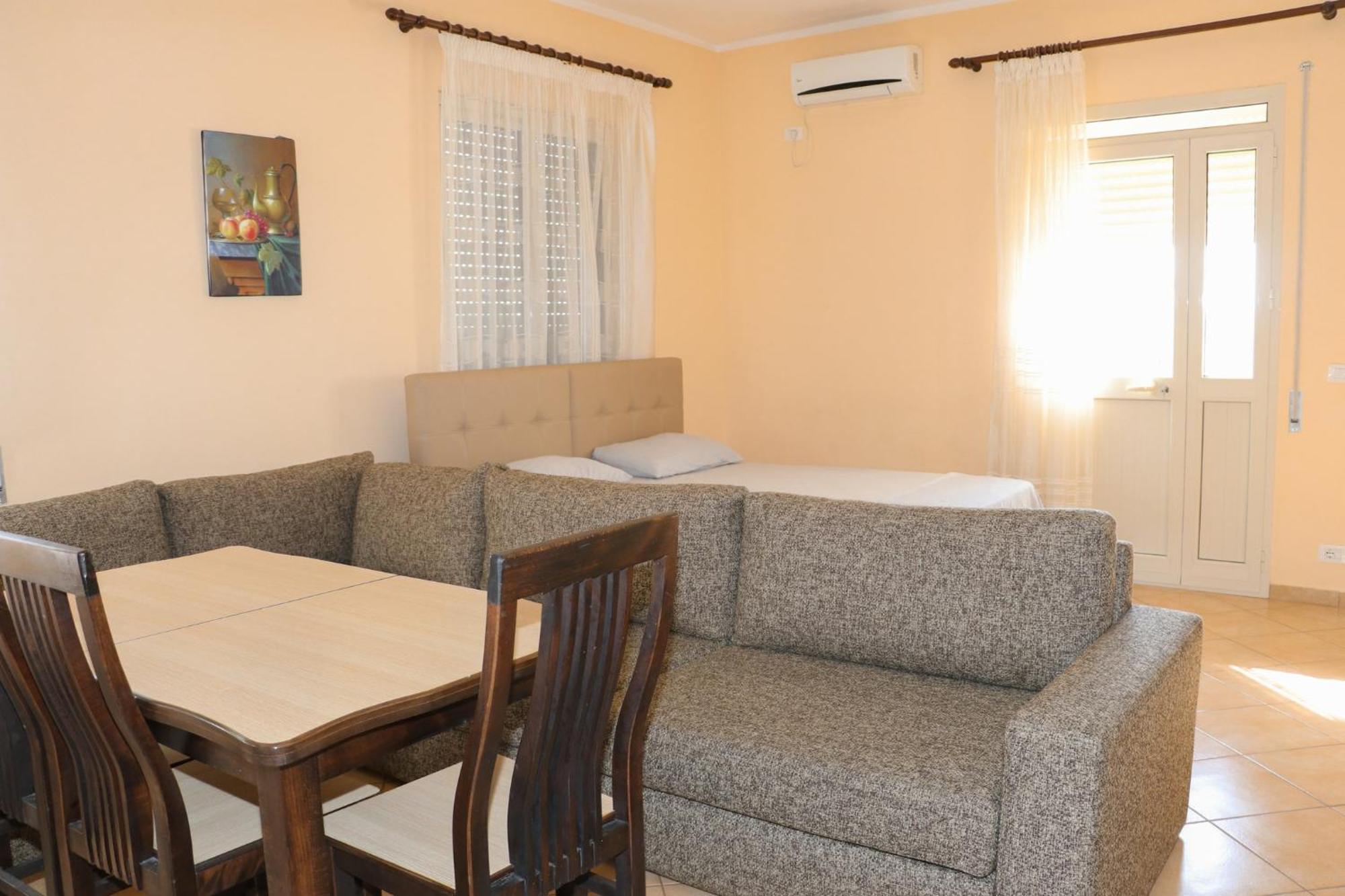 Hotel As Baks-Rrjoll شكودر المظهر الخارجي الصورة